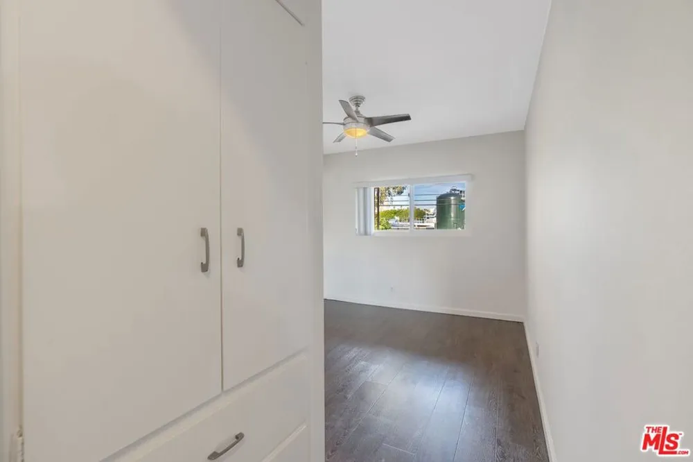 1301 S Saltair Avenue #2 Los Angeles, CA 90025