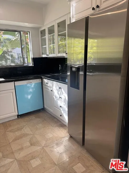 223 S Lasky Drive Beverly Hills, CA 90212