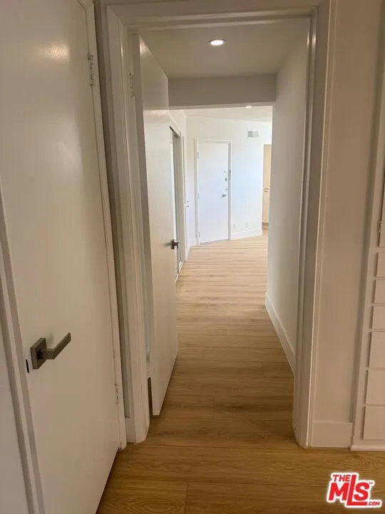223 S Lasky Drive Beverly Hills, CA 90212