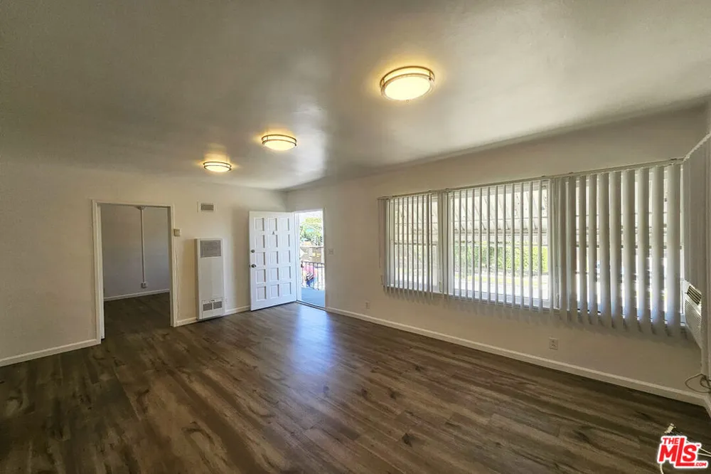 1341 Keystone Street Burbank, CA 91506