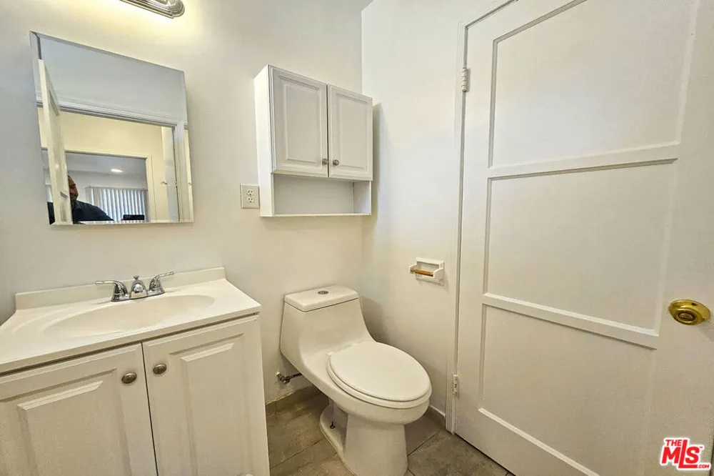 1341 Keystone Street Burbank, CA 91506