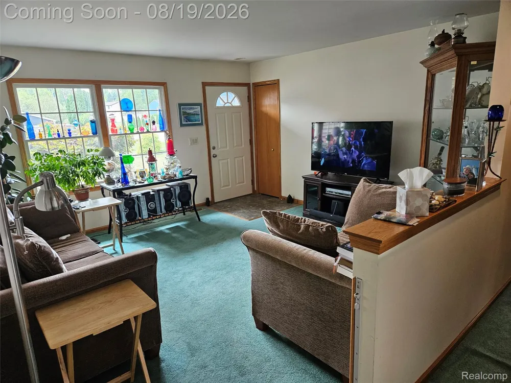 4090 Violet Avenue St Clair Township, MI 48079