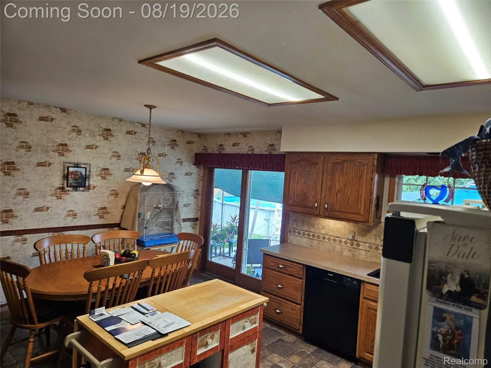 4090 Violet Avenue St Clair Township, MI 48079
