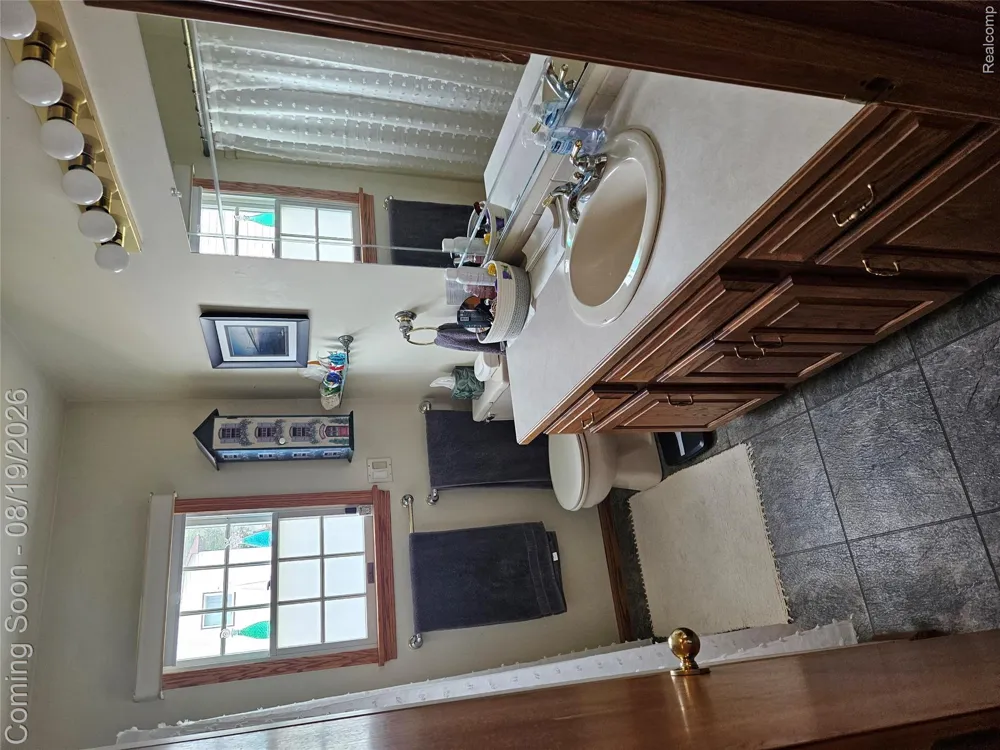 4090 Violet Avenue St Clair Township, MI 48079