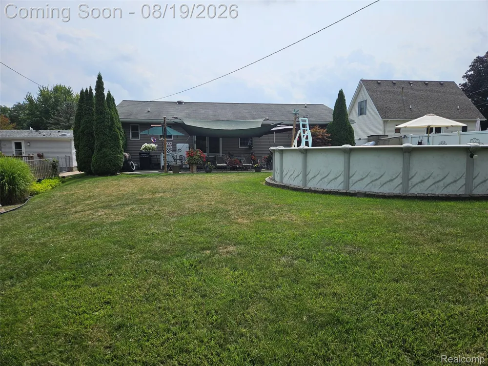 4090 Violet Avenue St Clair Township, MI 48079