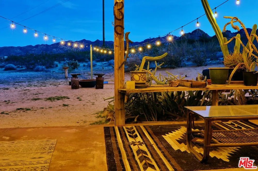6767 California Avenue Joshua Tree, CA 92252
