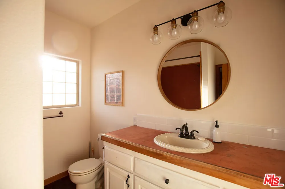 6767 California Avenue Joshua Tree, CA 92252
