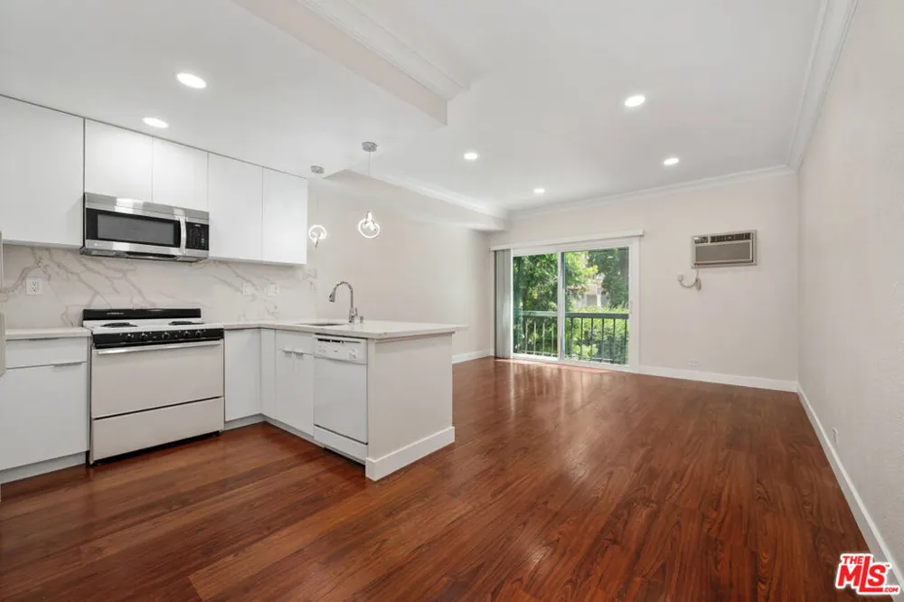 1440 Veteran Avenue #225 Los Angeles, CA 90024