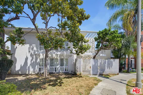 4137 Palmwood Drive #2