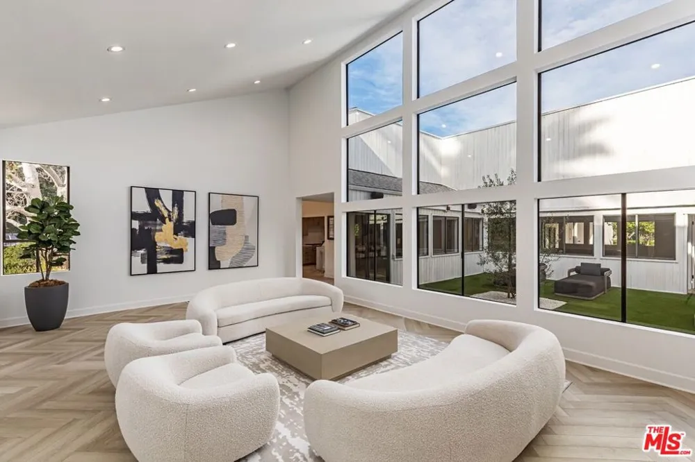 624 Beverly Drive Beverly Hills, CA 90210