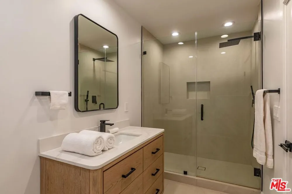 624 Beverly Drive Beverly Hills, CA 90210