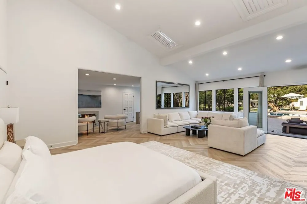 624 Beverly Drive Beverly Hills, CA 90210