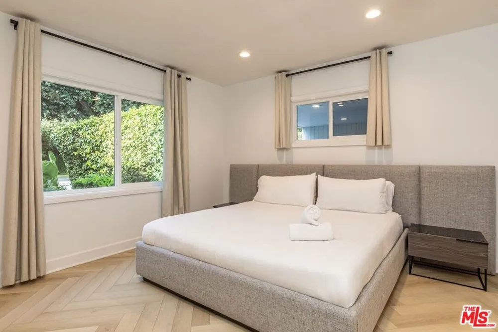 624 Beverly Drive Beverly Hills, CA 90210