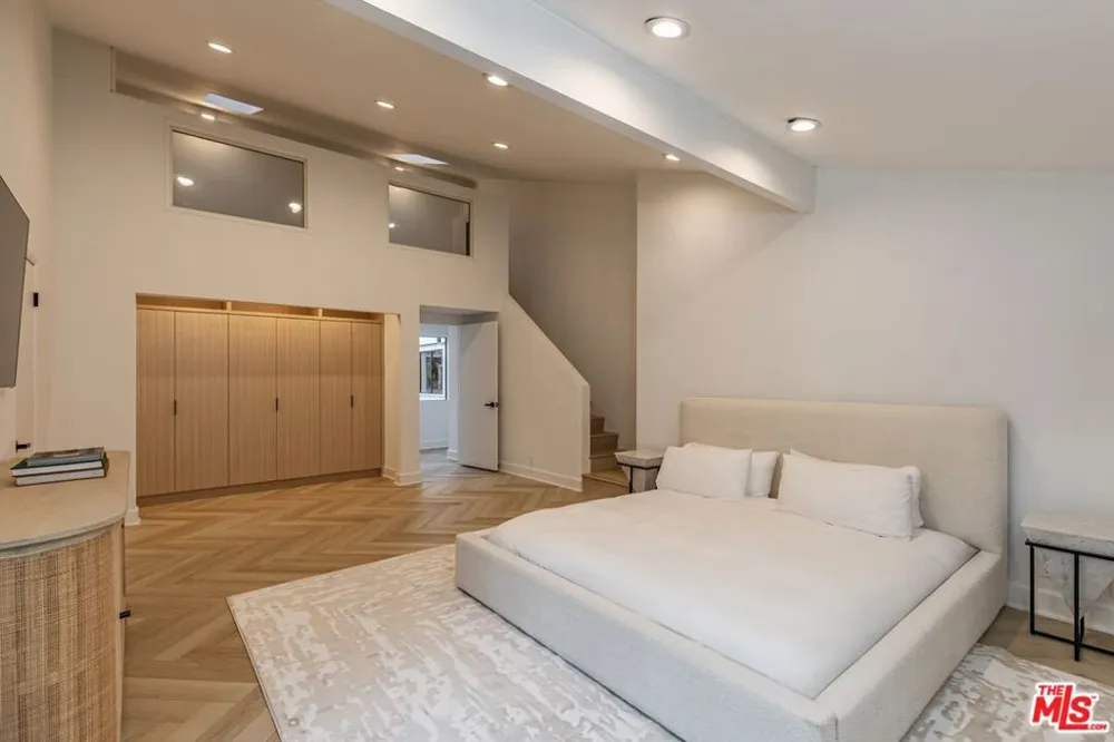 624 Beverly Drive Beverly Hills, CA 90210