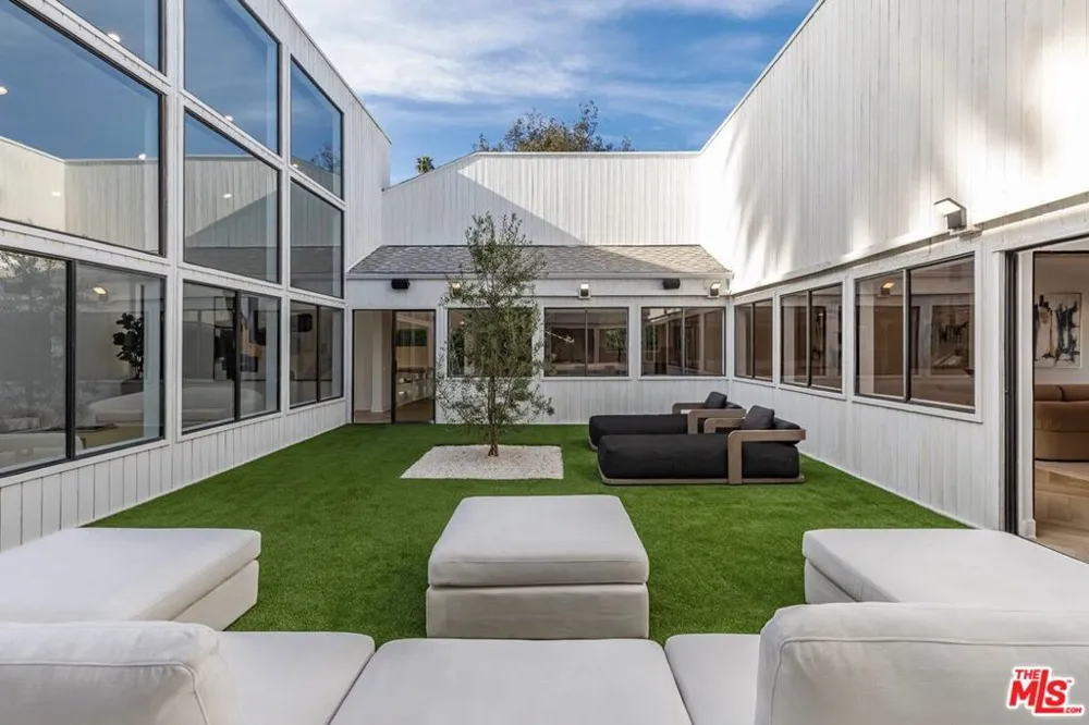 624 Beverly Drive Beverly Hills, CA 90210