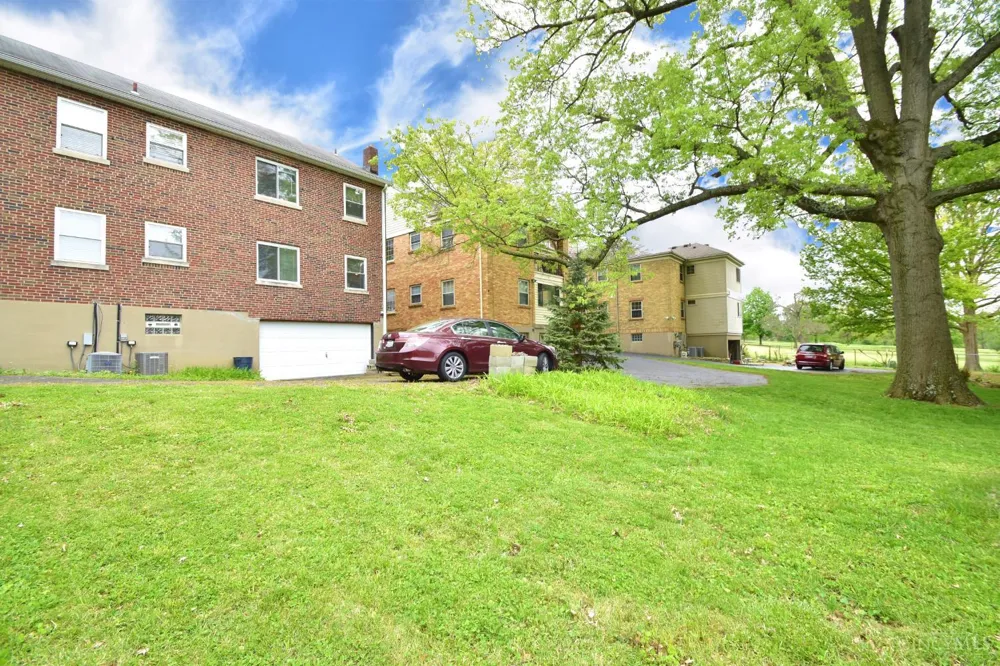 6211 Lisbon Avenue Cincinnati, OH 45213