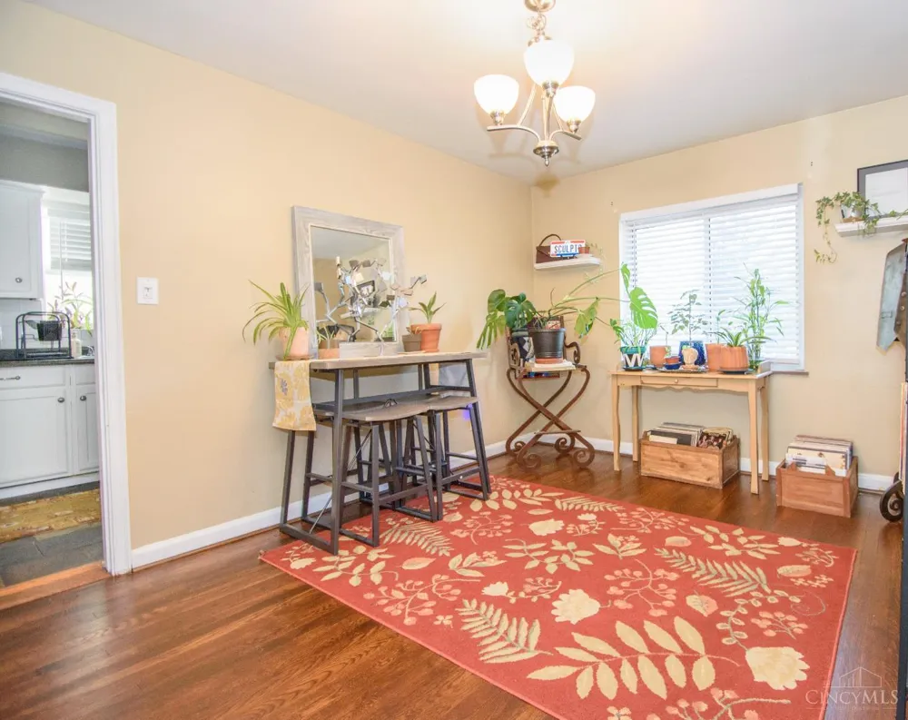 6211 Lisbon Avenue Cincinnati, OH 45213
