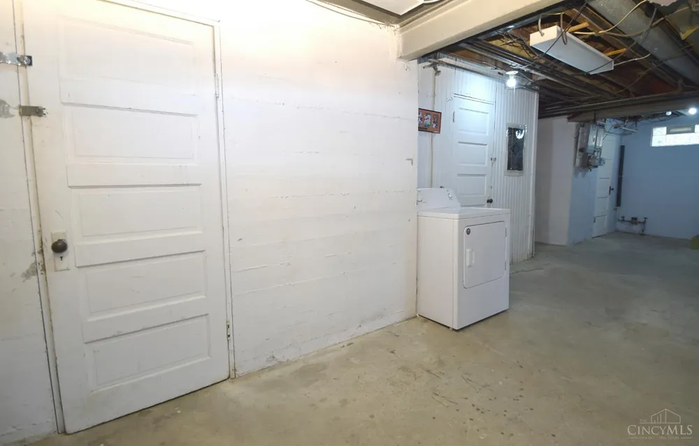 6211 Lisbon Avenue Cincinnati, OH 45213