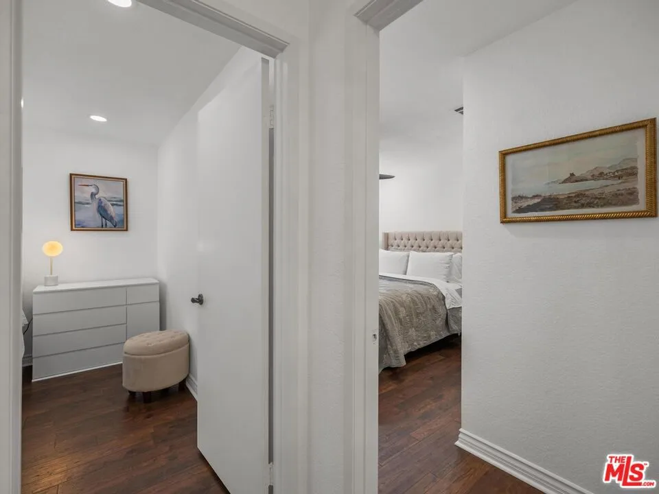 7825 Seaglen Drive Huntington Beach, CA 92648