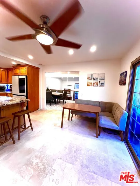 7825 Seaglen Drive Huntington Beach, CA 92648