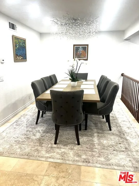 7825 Seaglen Drive Huntington Beach, CA 92648