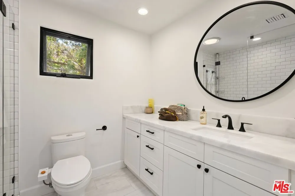 2065 Watsonia Terrace Los Angeles, CA 90068