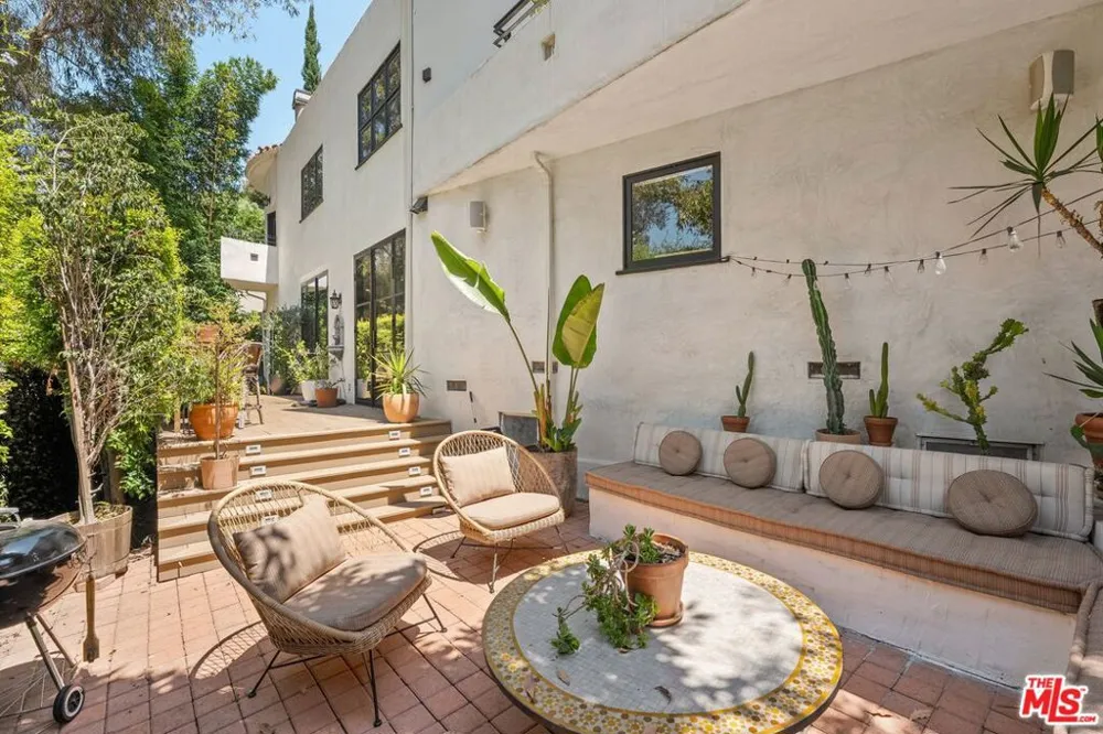 2065 Watsonia Terrace Los Angeles, CA 90068