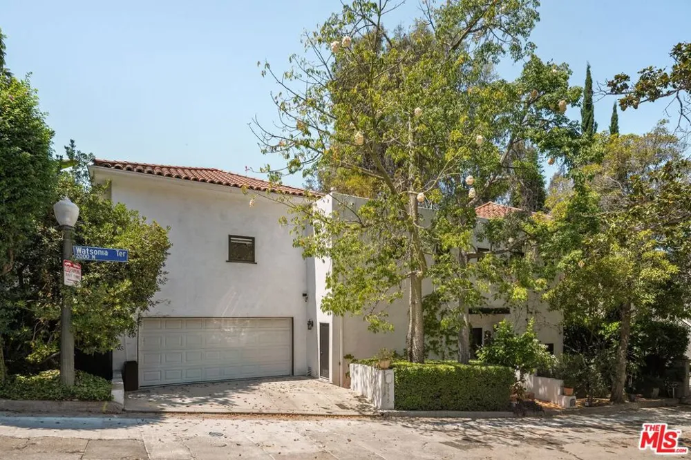 2065 Watsonia Terrace Los Angeles, CA 90068