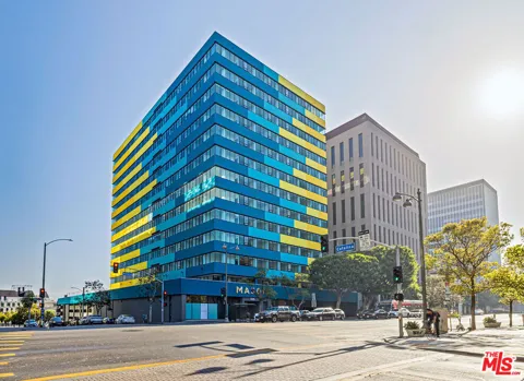 3325 S Wilshire blvd #706