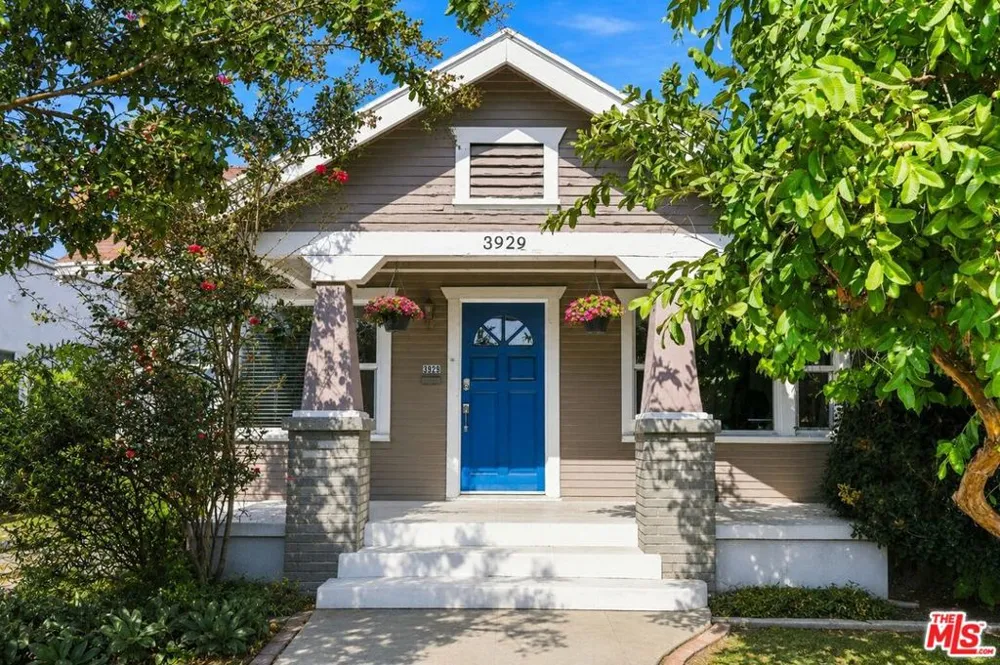 3927 Arlington Avenue Leimert Park, CA 90008