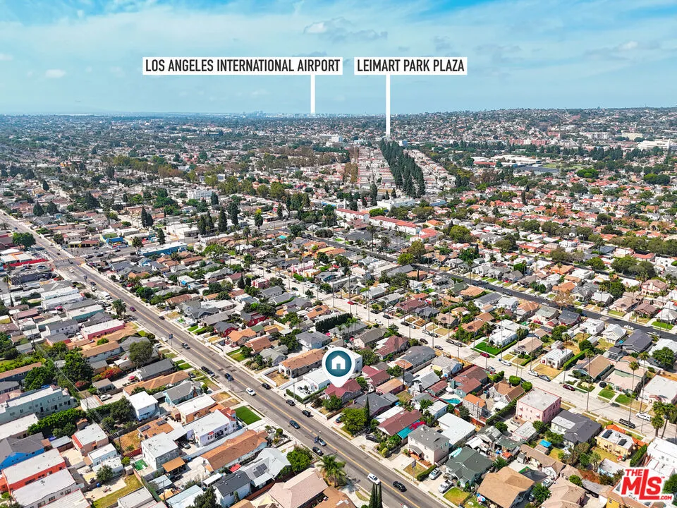 3927 Arlington Avenue Leimert Park, CA 90008