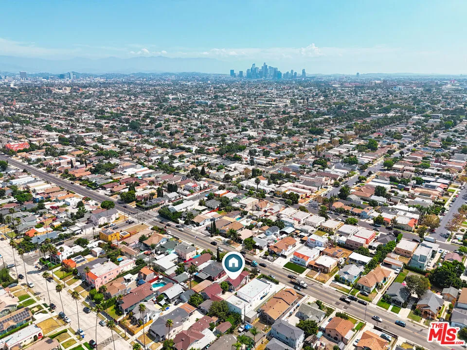 3927 Arlington Avenue Leimert Park, CA 90008