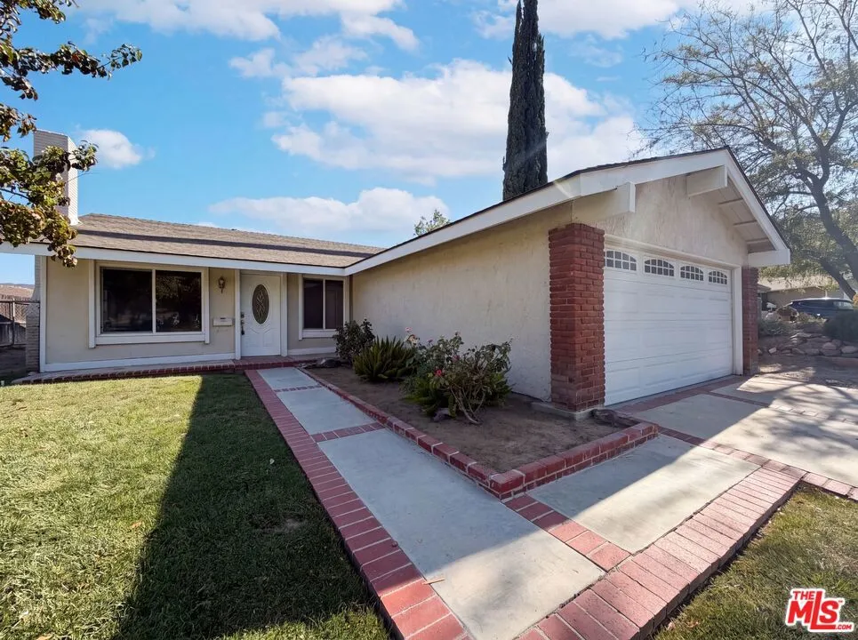 14602 Rosecourt Drive Santa Clarita, CA 91387