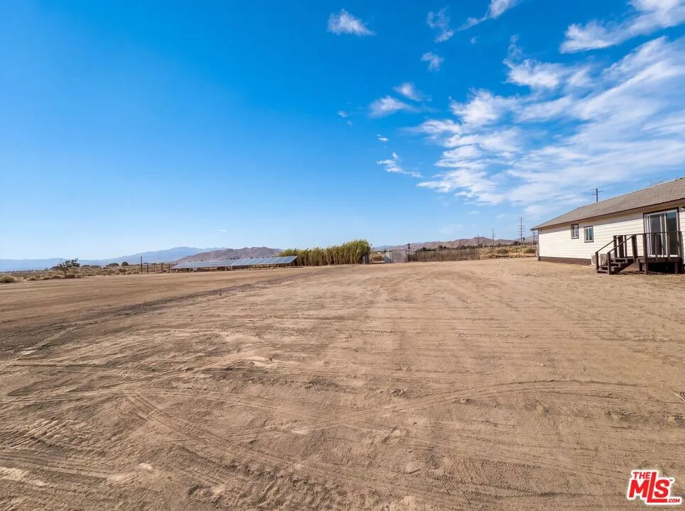 1401 60th Street Rosamond, CA 93560