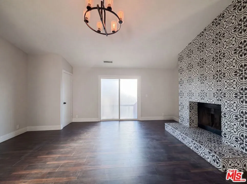 1401 60th Street Rosamond, CA 93560