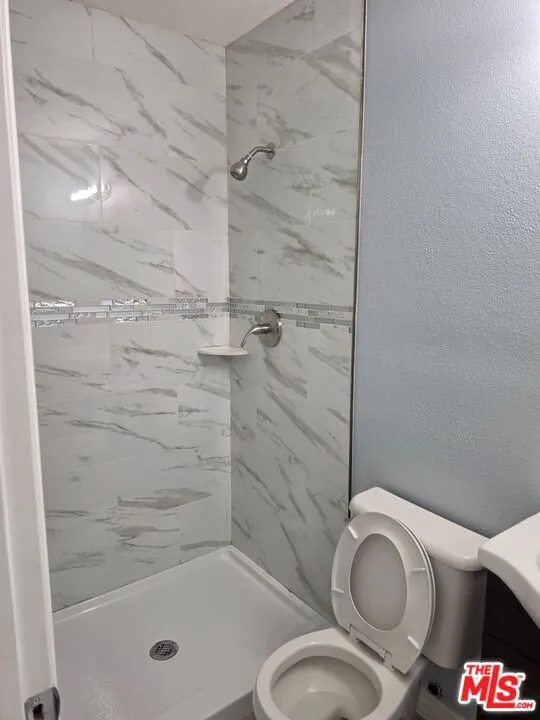10107 E Avenue R14 Littlerock, CA 93543