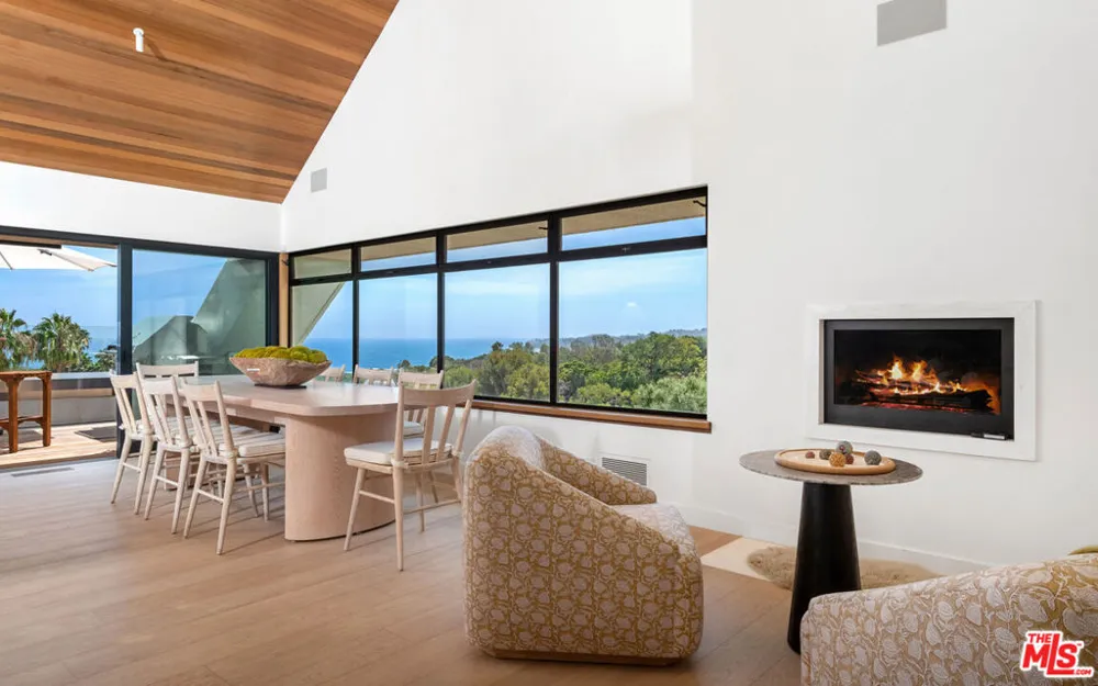 27553 pacific Coast Highway Malibu, CA 90265