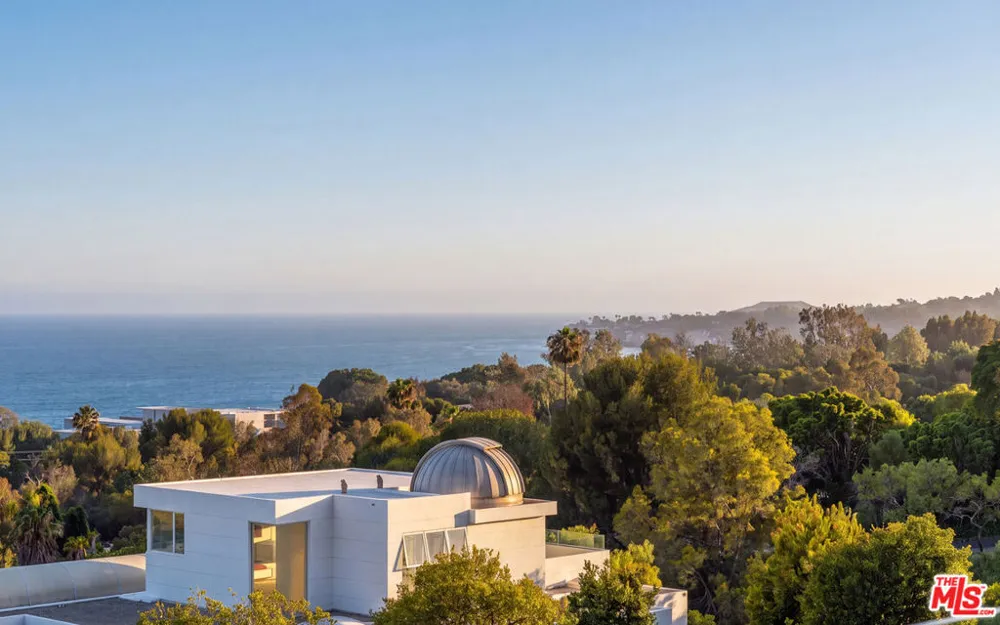 27553 pacific Coast Highway Malibu, CA 90265