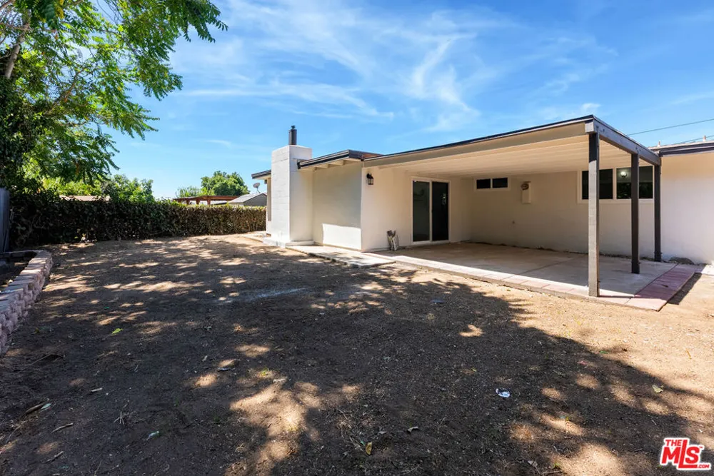 14916 Ryan Street Los Angeles, CA 91342