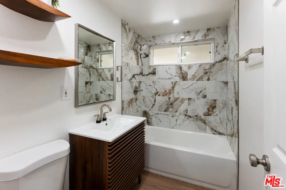 14916 Ryan Street Los Angeles, CA 91342