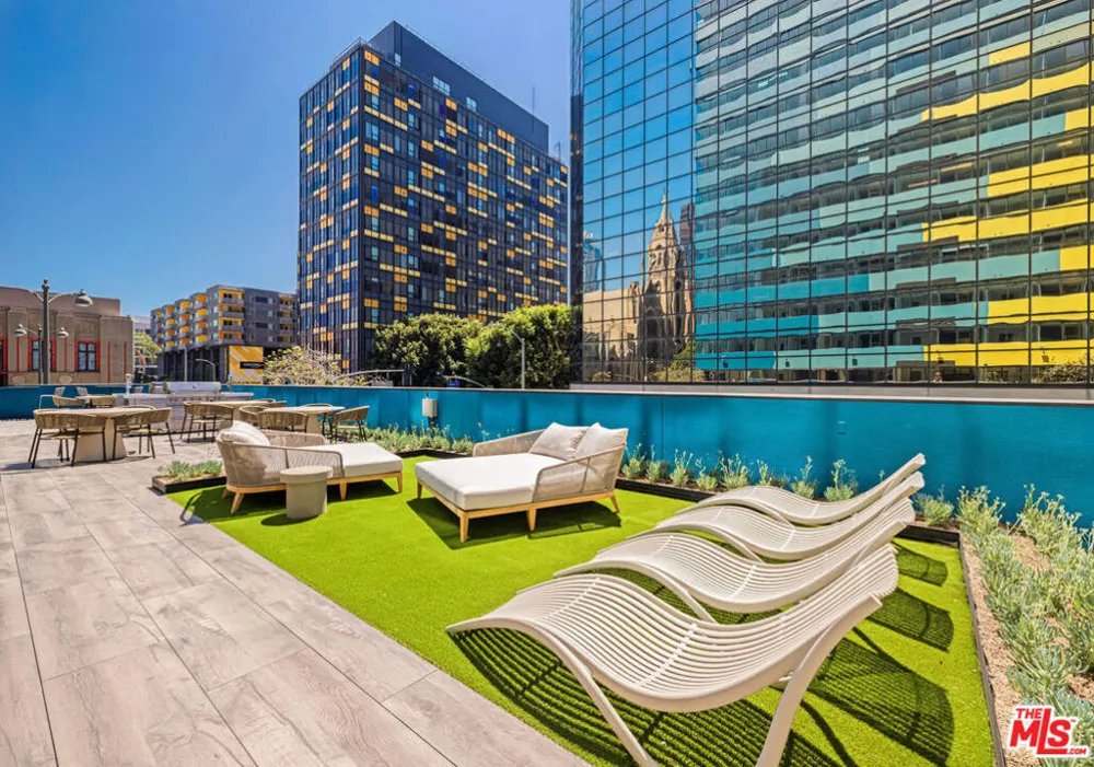 3325 S Wilshire blvd #808 Los Angeles, CA 90010