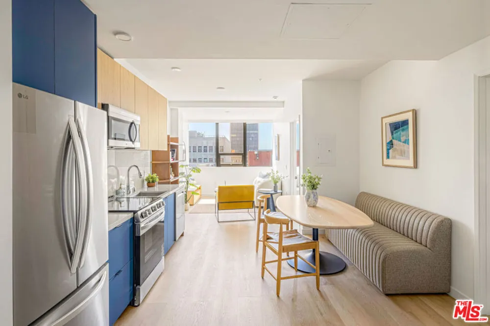 3325 S Wilshire blvd #1011 Los Angeles, CA 90010