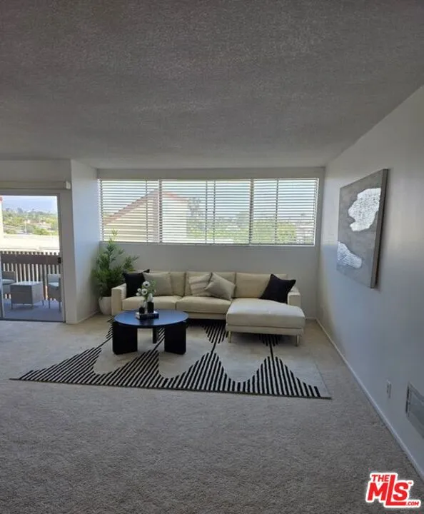 6000 Canterbury Drive #D309 Culver City, CA 90230
