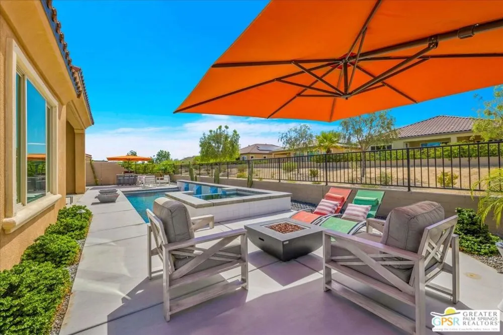 25 Chardonnay Rancho Mirage, CA 92270