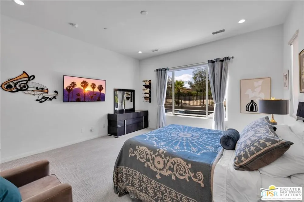 25 Chardonnay Rancho Mirage, CA 92270