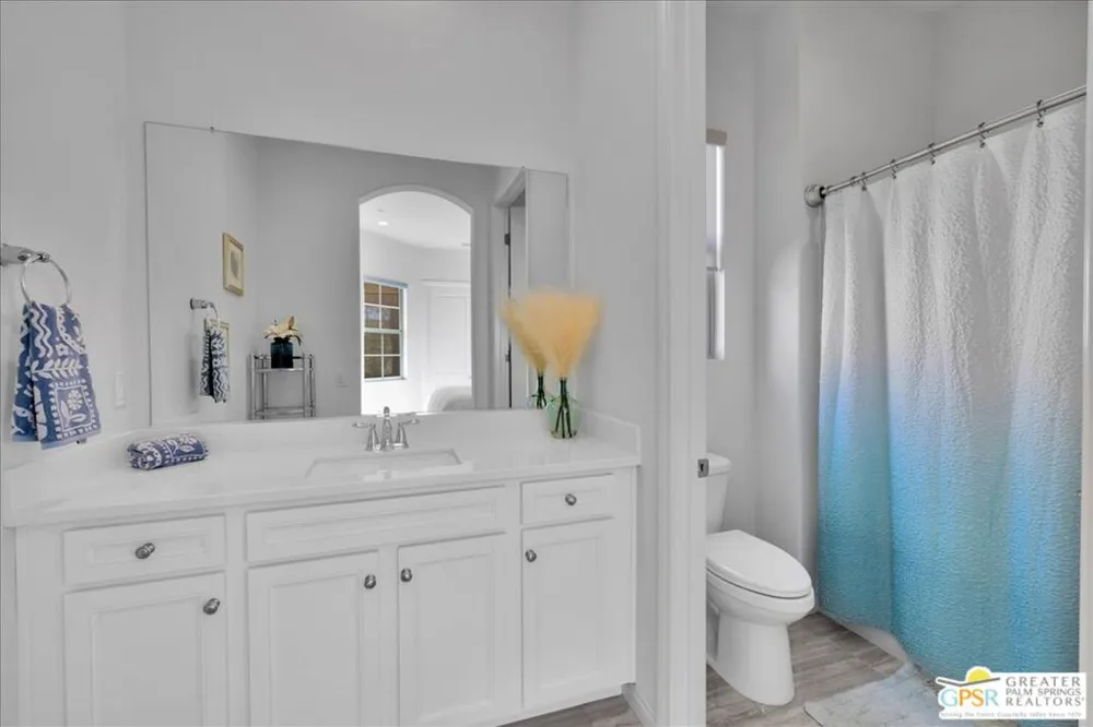 25 Chardonnay Rancho Mirage, CA 92270