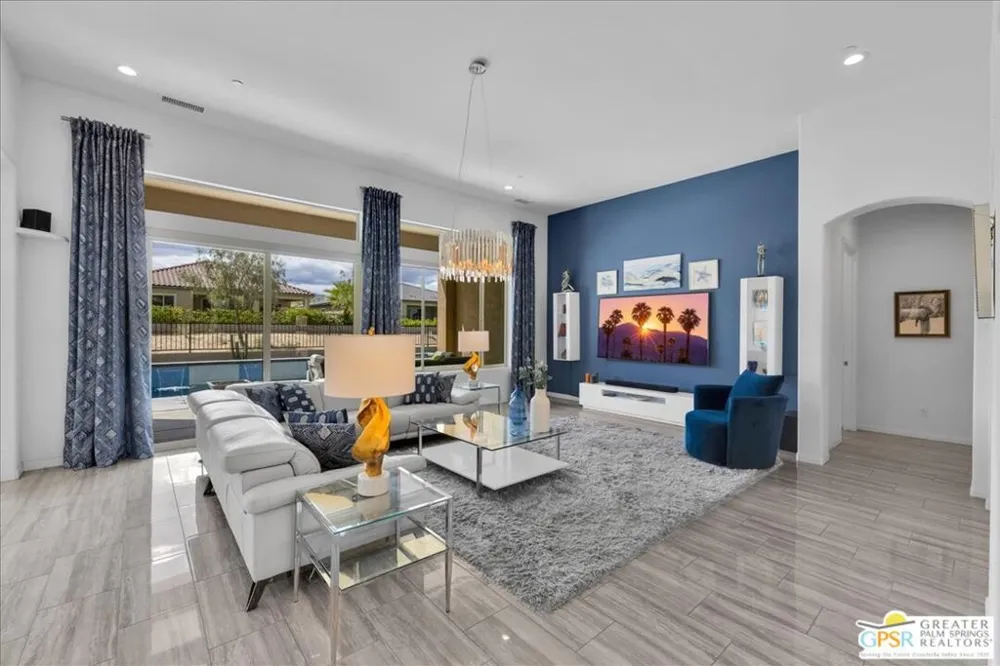 25 Chardonnay Rancho Mirage, CA 92270