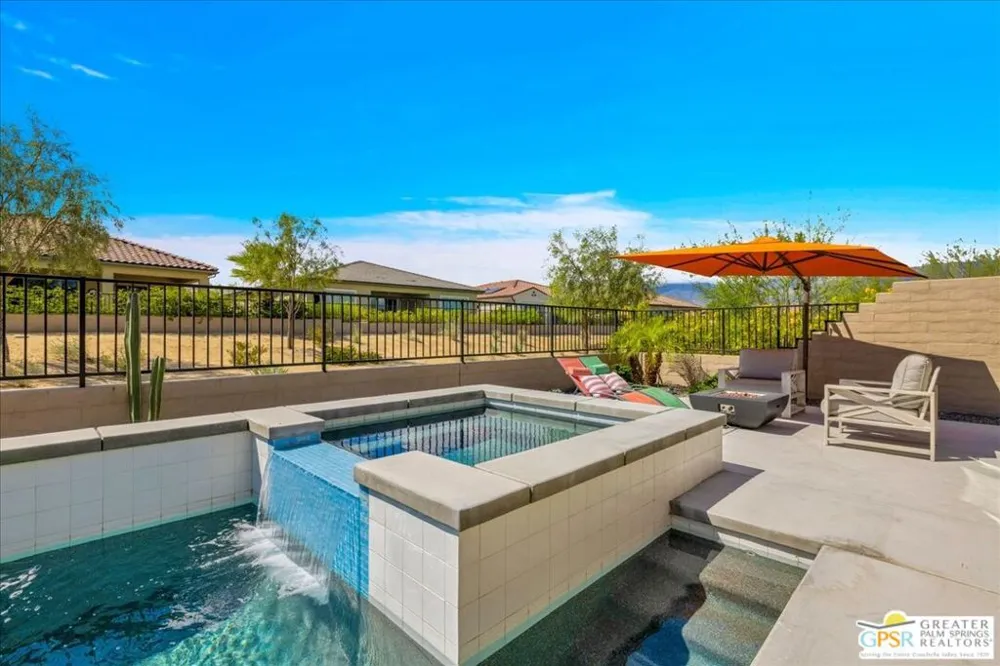 25 Chardonnay Rancho Mirage, CA 92270