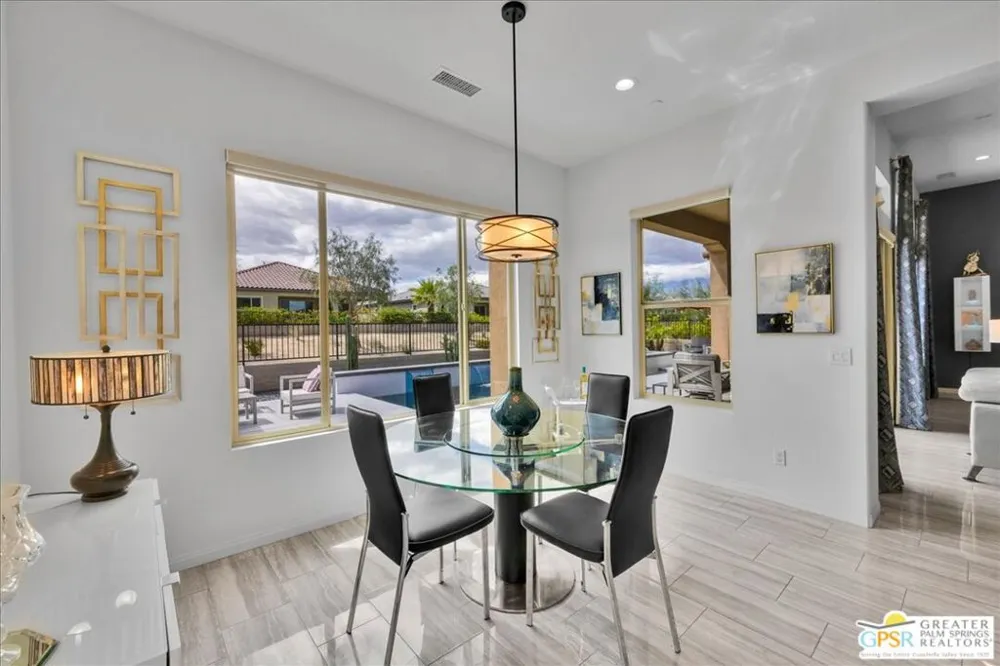 25 Chardonnay Rancho Mirage, CA 92270