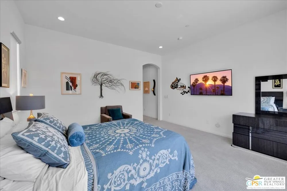 25 Chardonnay Rancho Mirage, CA 92270